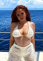 Daisy Lily